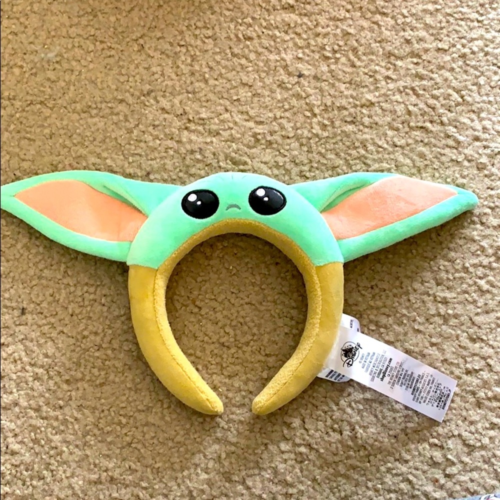 Baby yoda ears!!!!